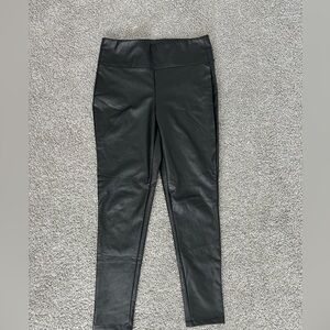 NWOT Kendall & kylie  leather pants/M